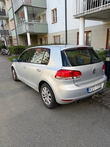 Volkswagen Golf Vi 2010 photo 2