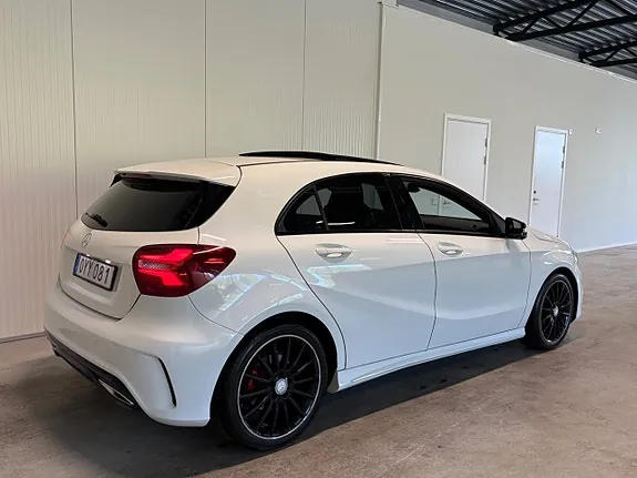 Mercedes-Benz A180 2016 photo 3
