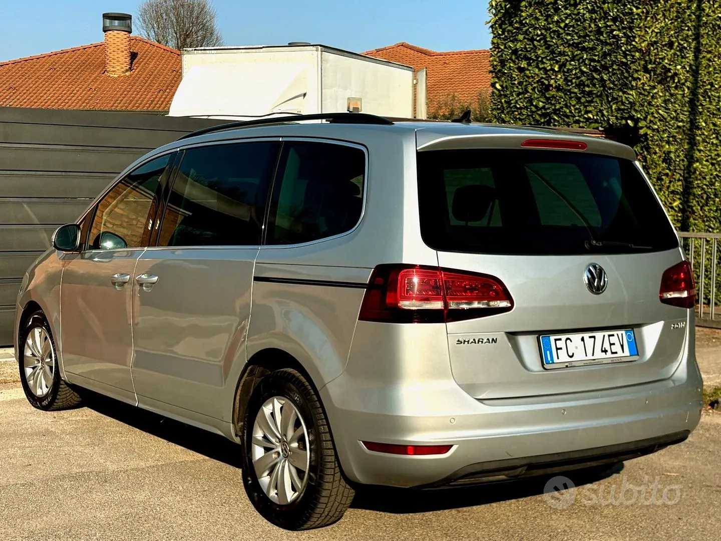 Volkswagen Sharan 2016 photo 3