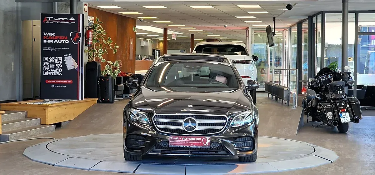 Mercedes-Benz E-Class 2019 photo 2