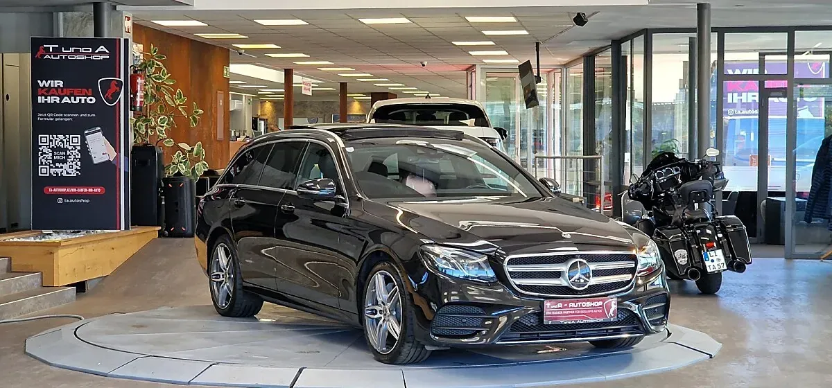 Mercedes-Benz E-Class 2019 photo 3