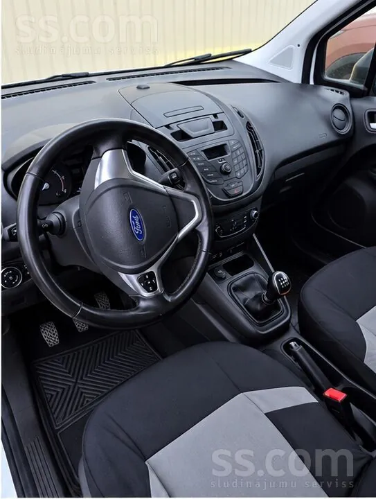 Ford Courier 2021 photo 5