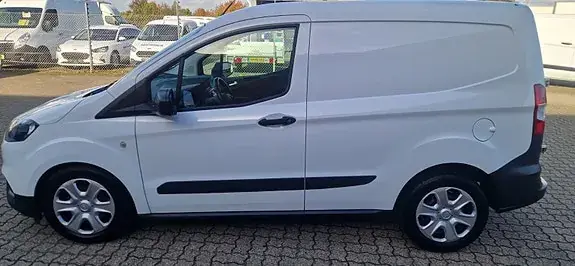Ford Transit Courier 2020 photo 2