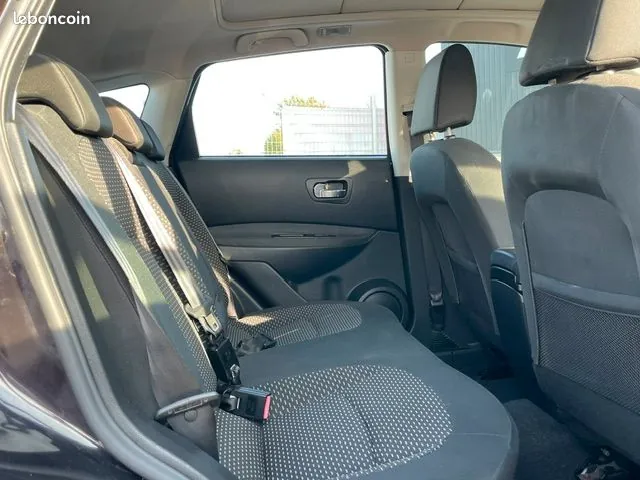 Nissan Qashqai 2010 photo 5