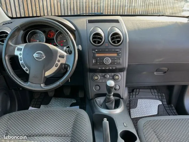 Nissan Qashqai 2010 photo 4