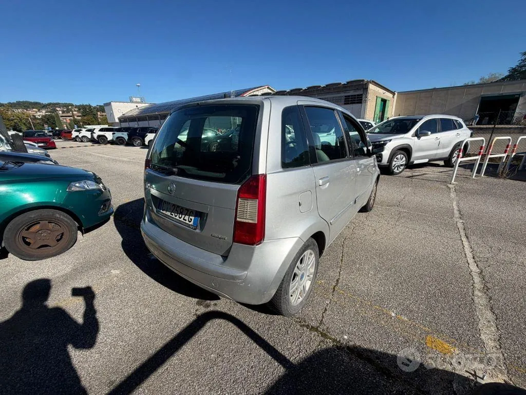 Fiat Idea 2004 photo 3
