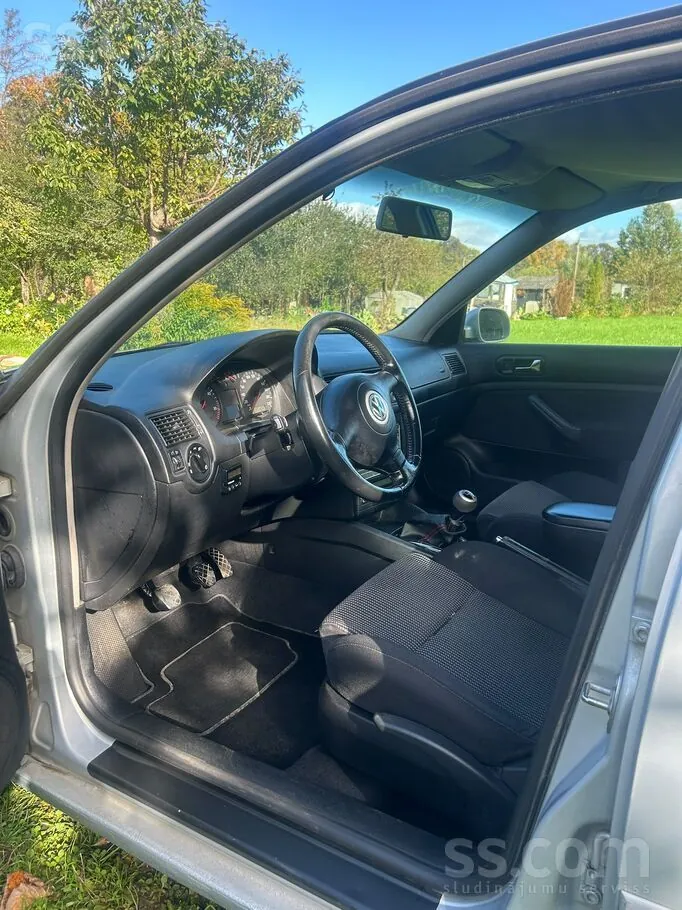 Volkswagen Golf 4 1999 photo 3