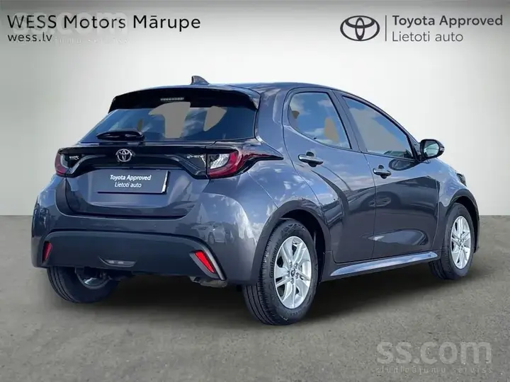 Toyota Yaris 2025 photo 2