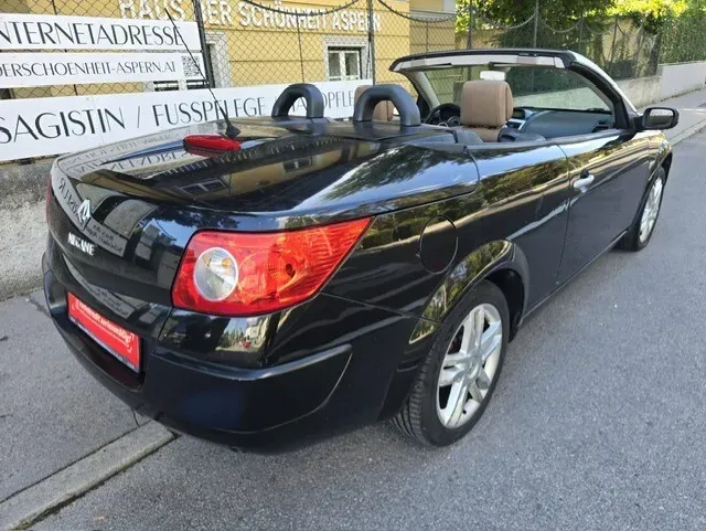 Renault Megane 2009 photo 2