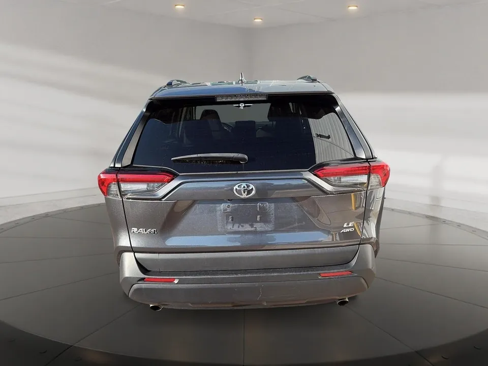Toyota Rav4 2021 photo 3