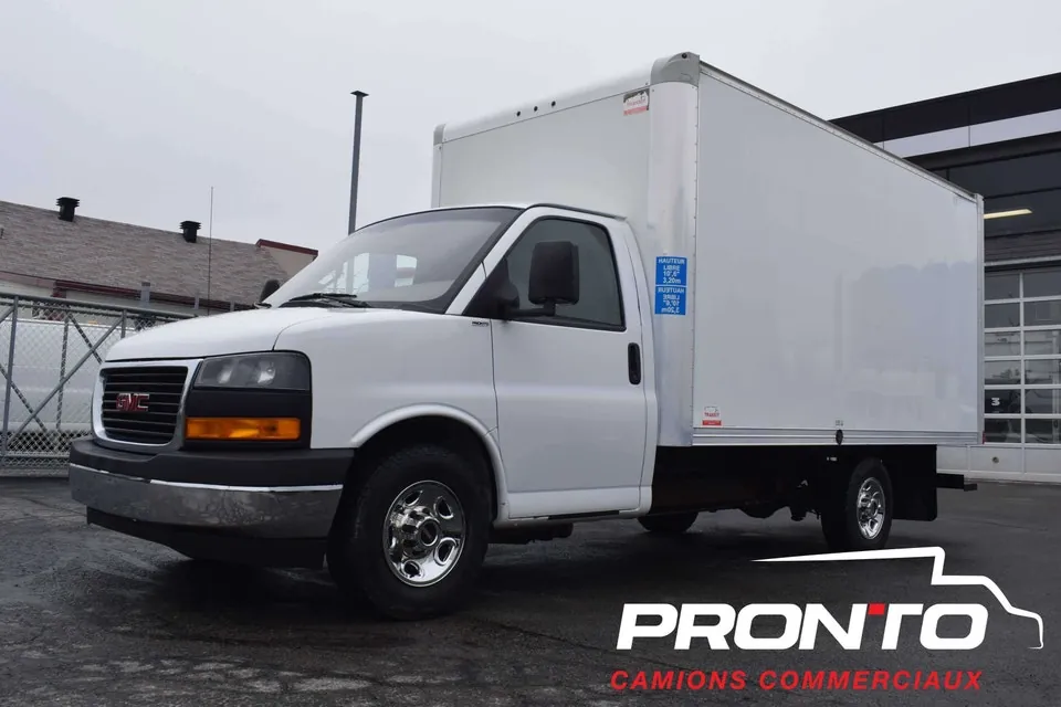 GMC Savana