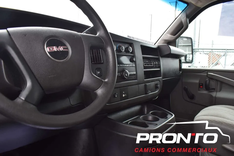 GMC Savana 2018 photo 5