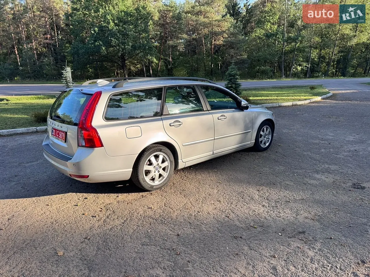 Volvo V50 2011 photo 3