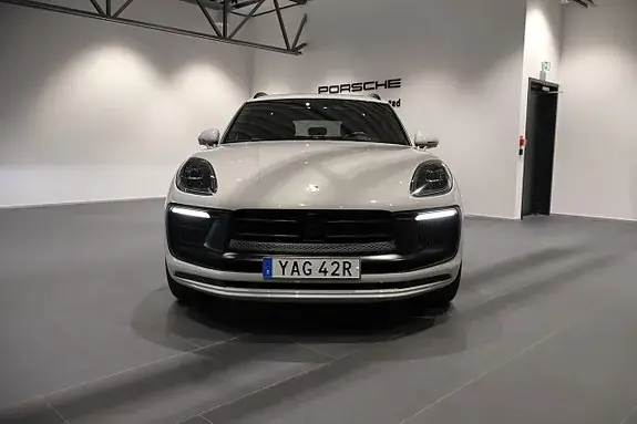 Porsche Macan Gts 2024 photo 2