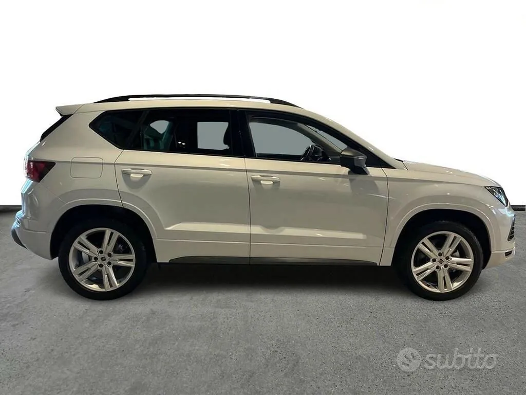 Seat Ateca 2024 photo 3