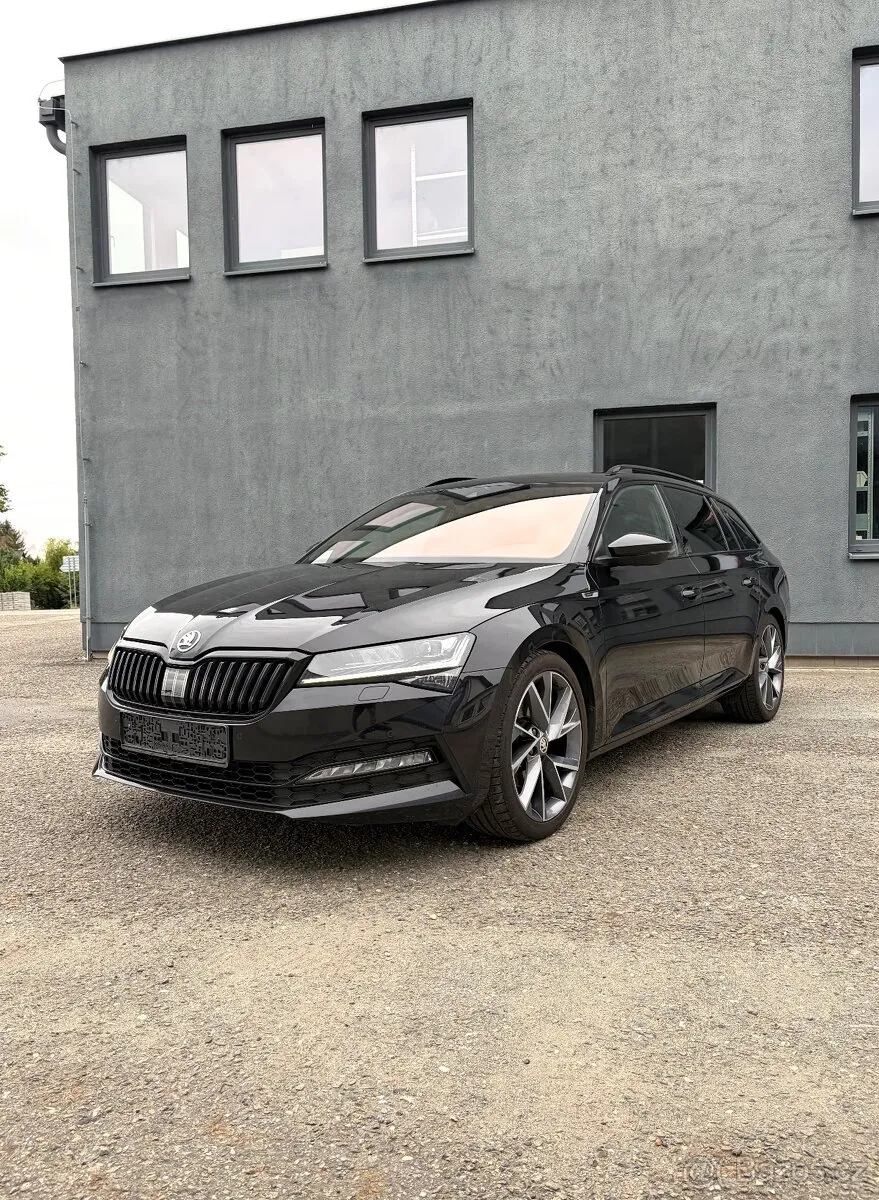 Skoda Superb 2021 photo 2