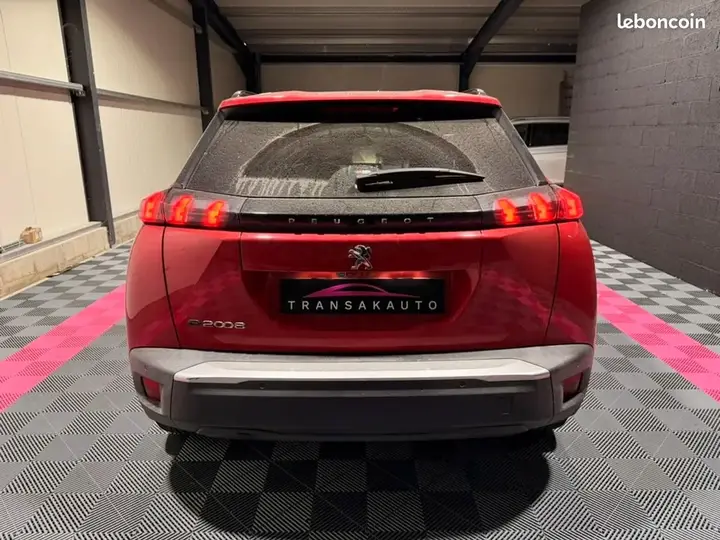Peugeot 2008 2020 photo 4