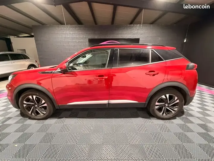 Peugeot 2008 2020 photo 2