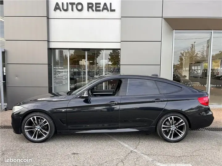 BMW Série 3 2017 photo 2