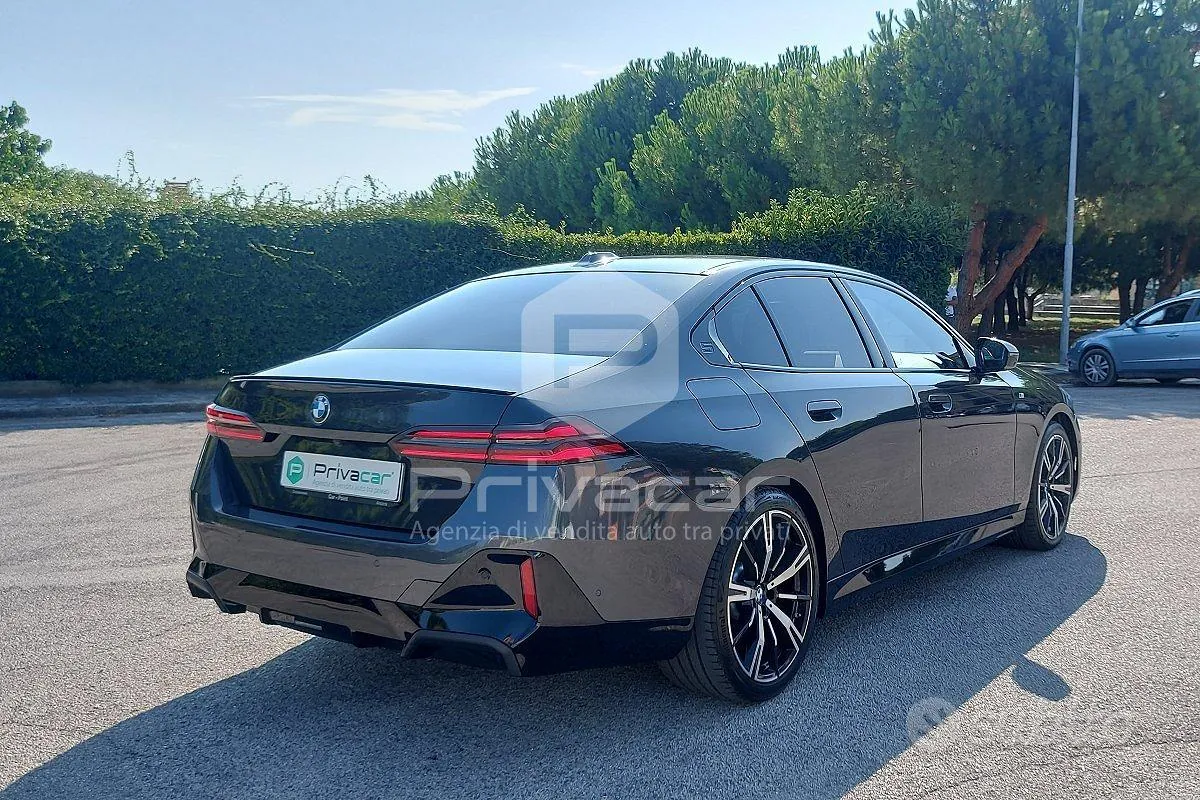 BMW 520D 2024 photo 5