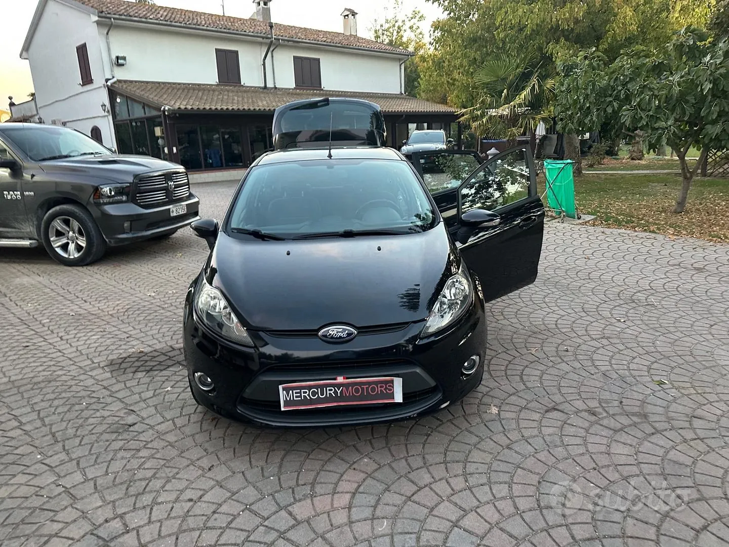 Ford Fiesta 2013 photo 5