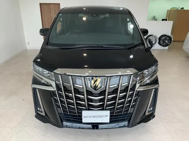 Toyota Alfaard 2.5S Type Gold 2021 photo 2