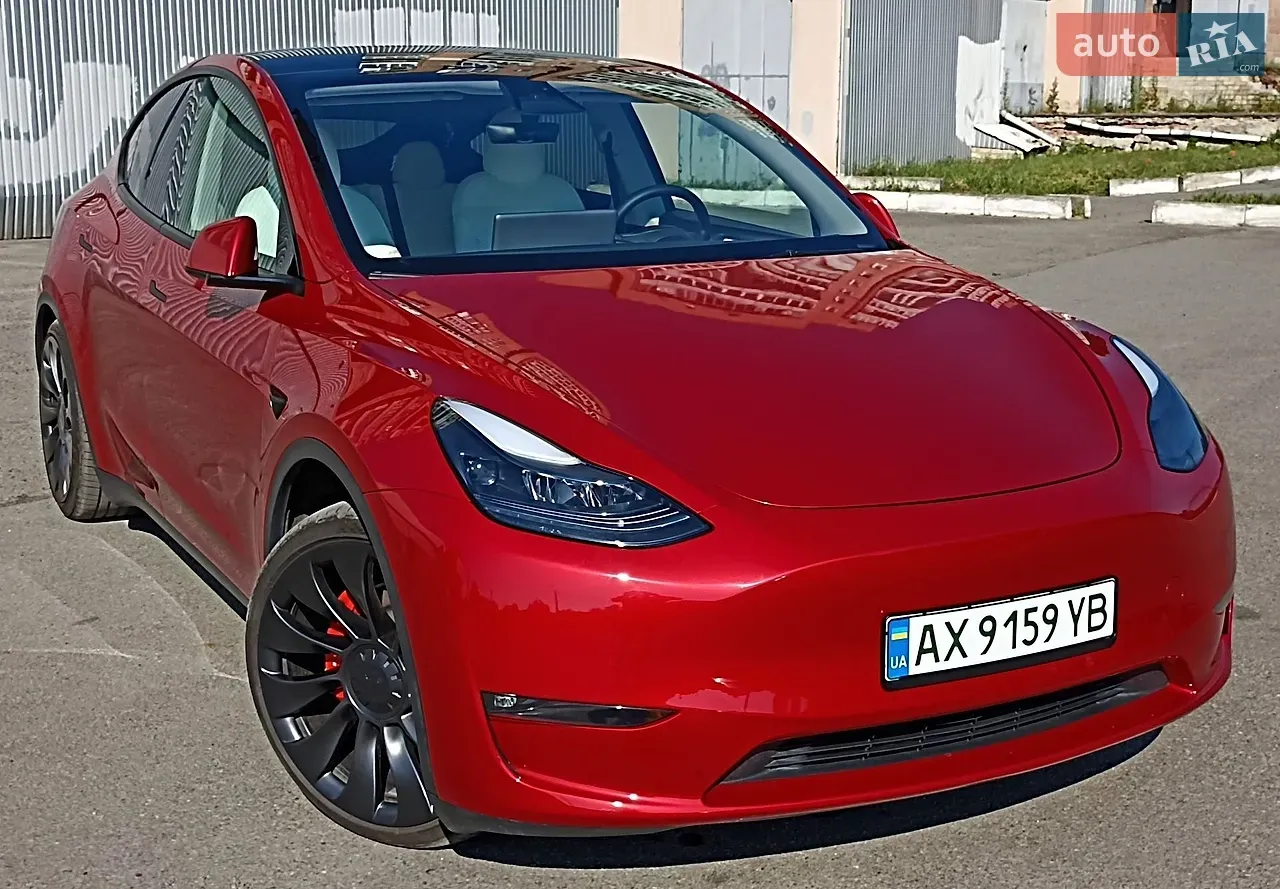 Tesla Model Y 2023 photo 4