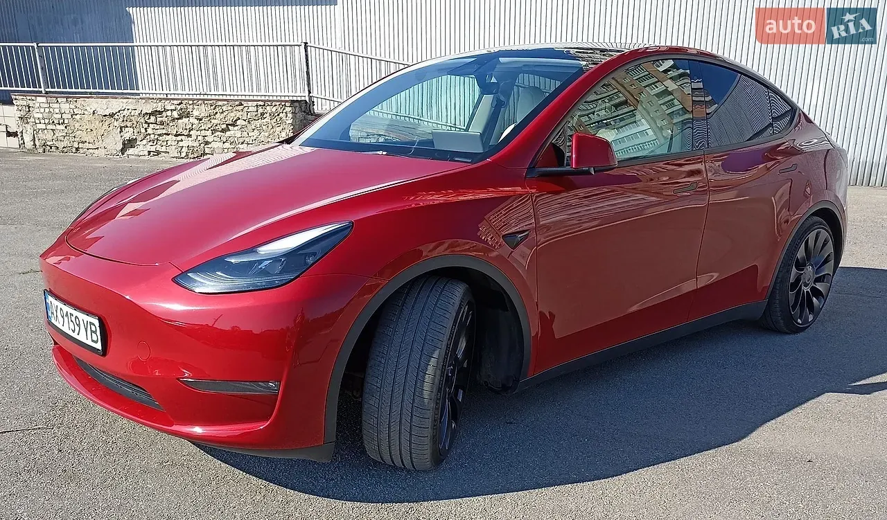Tesla Model Y 2023 photo 3
