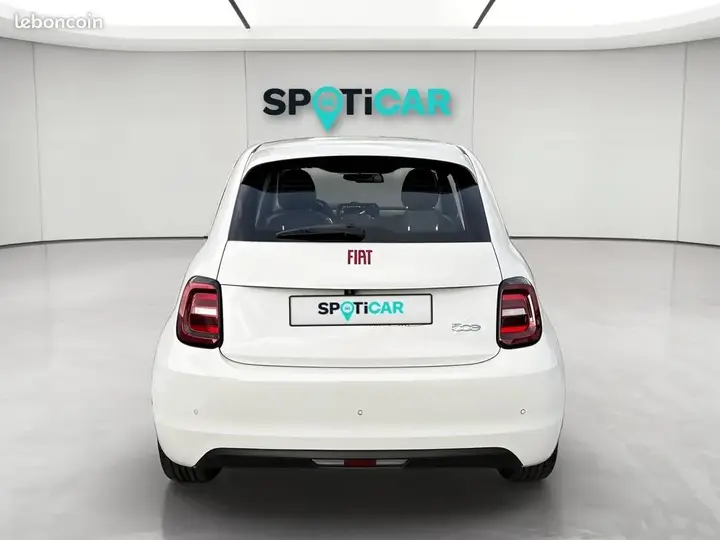 Fiat 500 2023 photo 4