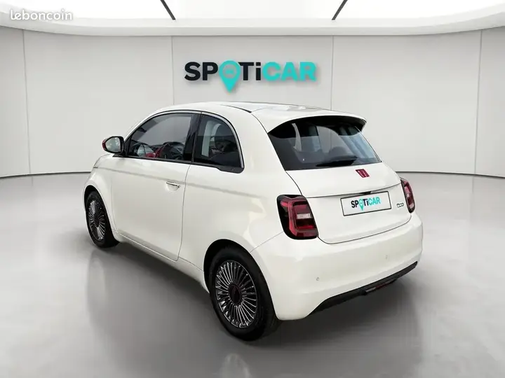 Fiat 500 2023 photo 3