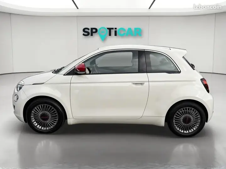 Fiat 500 2023 photo 2