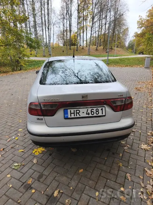 Seat Toledo 1999 photo 3