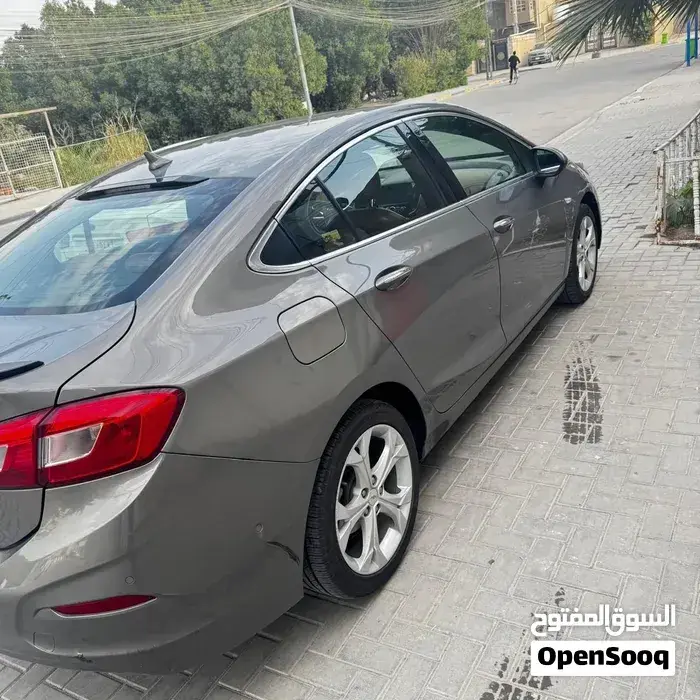 Chevrolet Cruze 2018 photo 2