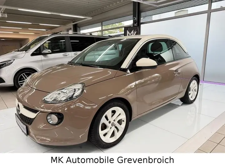Opel Adam