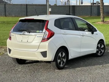 Honda Fit 2016 photo 4