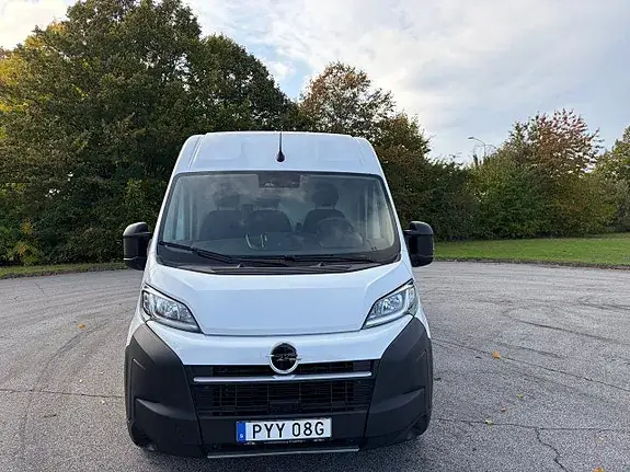 Opel Movano 2024 photo 2