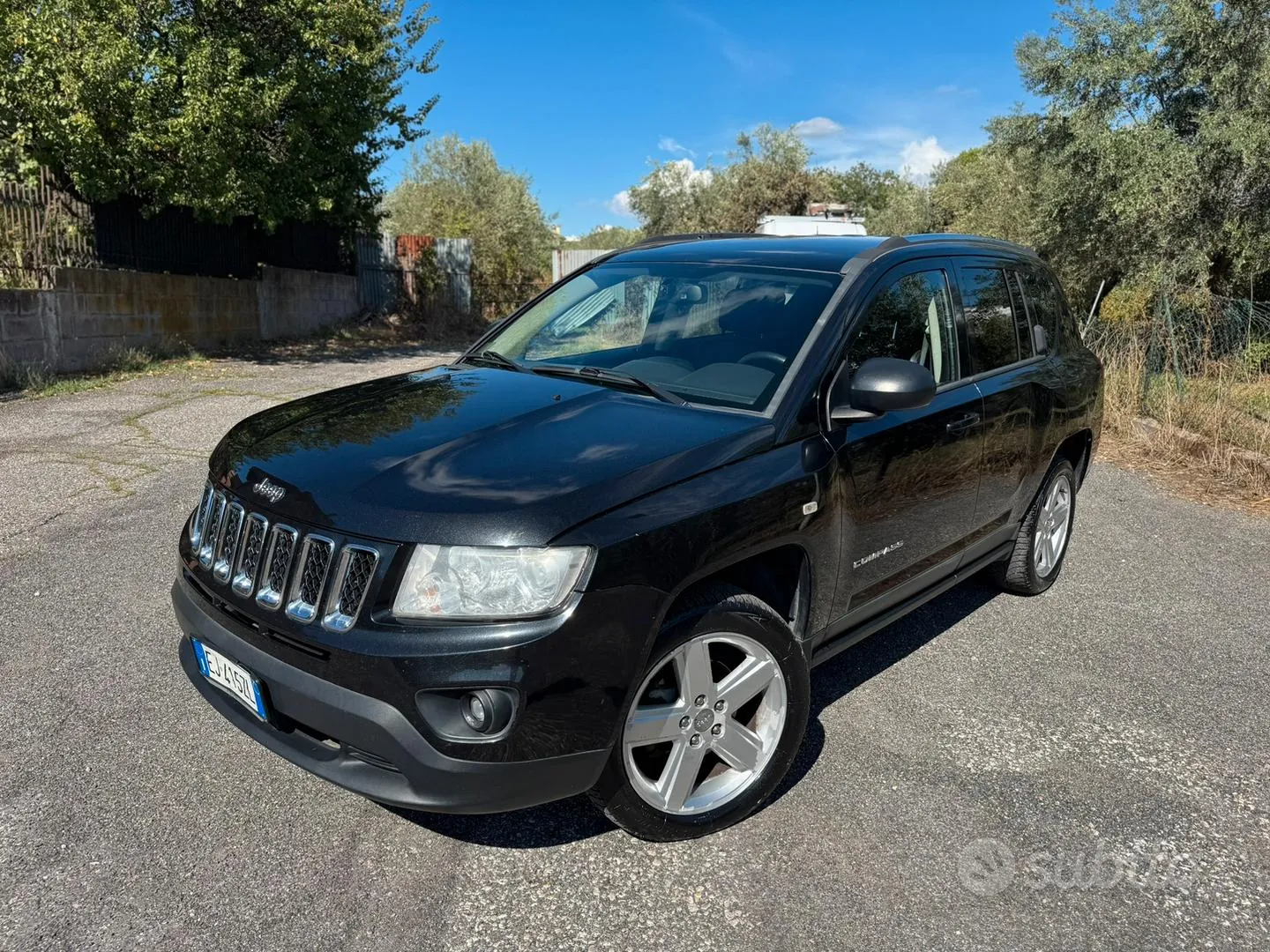 Jeep Compass 2011 photo 2