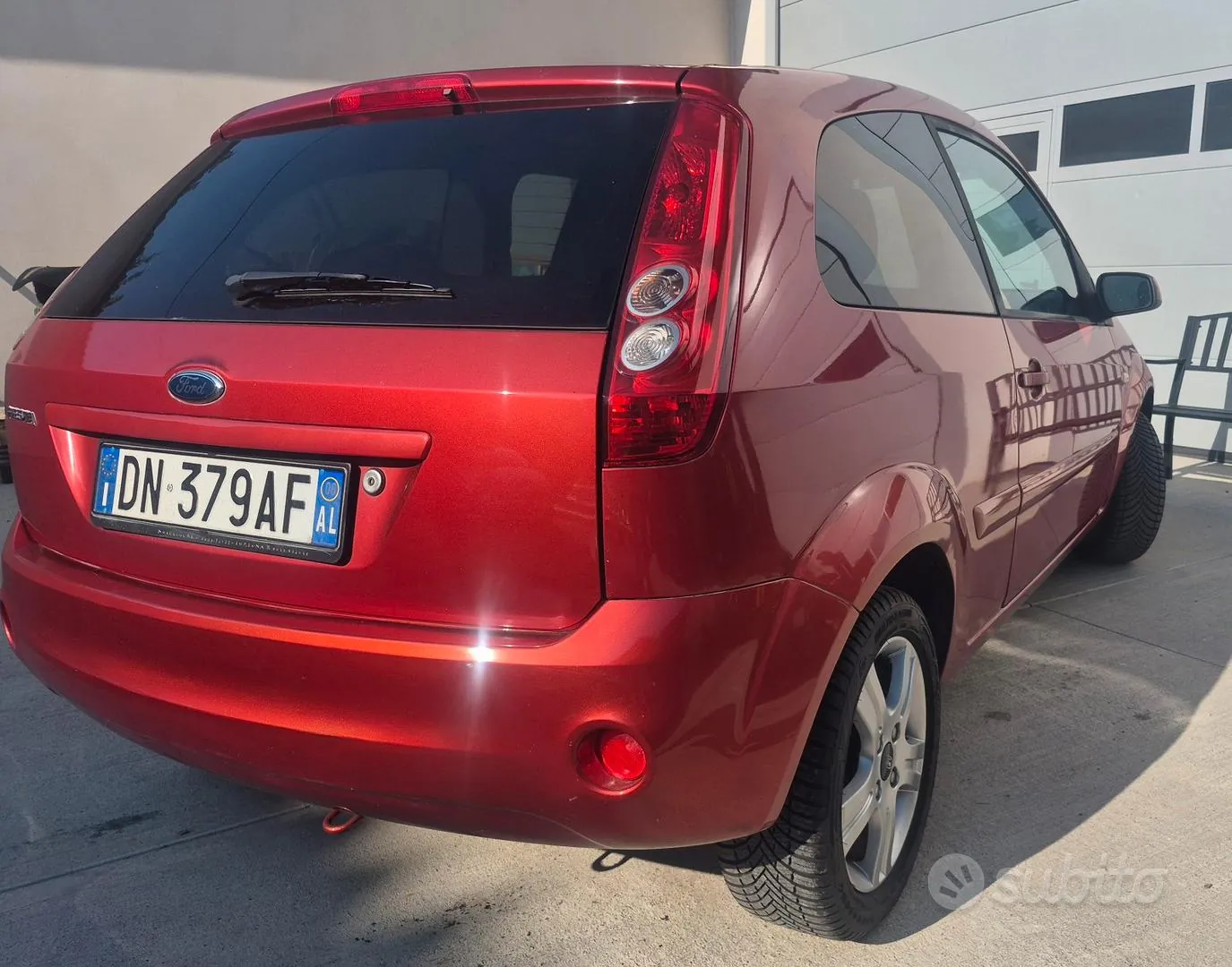 Ford Fiesta 2007 photo 2
