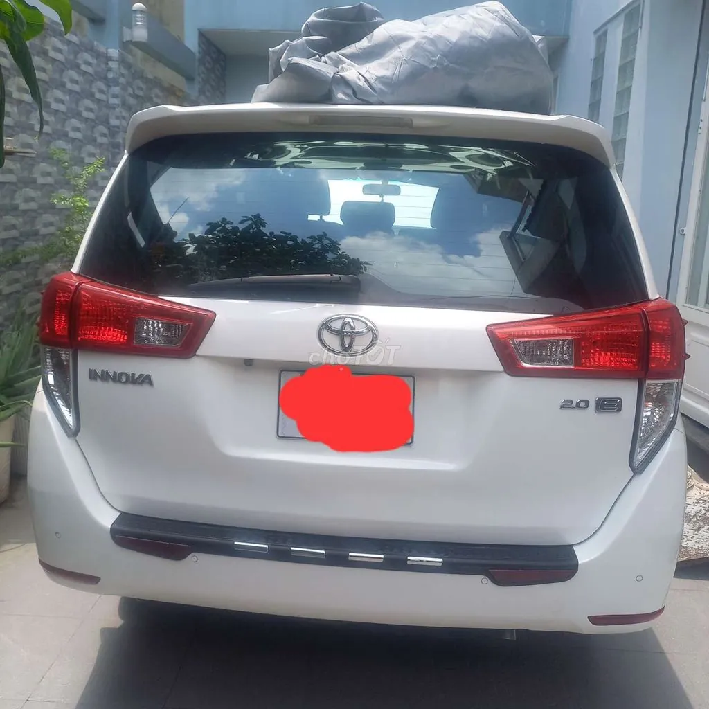 Toyota Innova 2022 photo 5