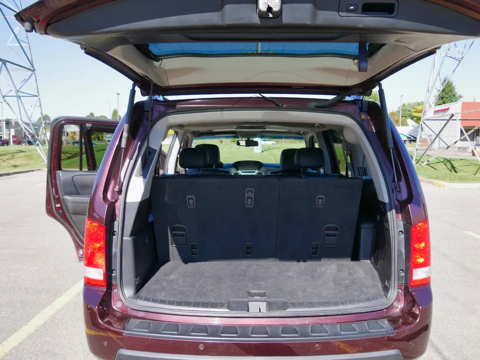 Honda Pilot 2011 photo 4