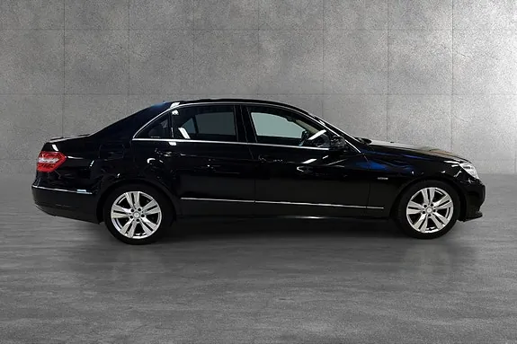 Mercedes-Benz E200C 2010 photo 4