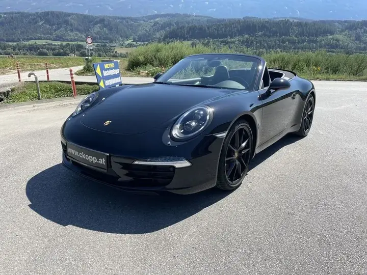 Porsche 911 Carrera Cabriolet Black Edition 2016 photo 2