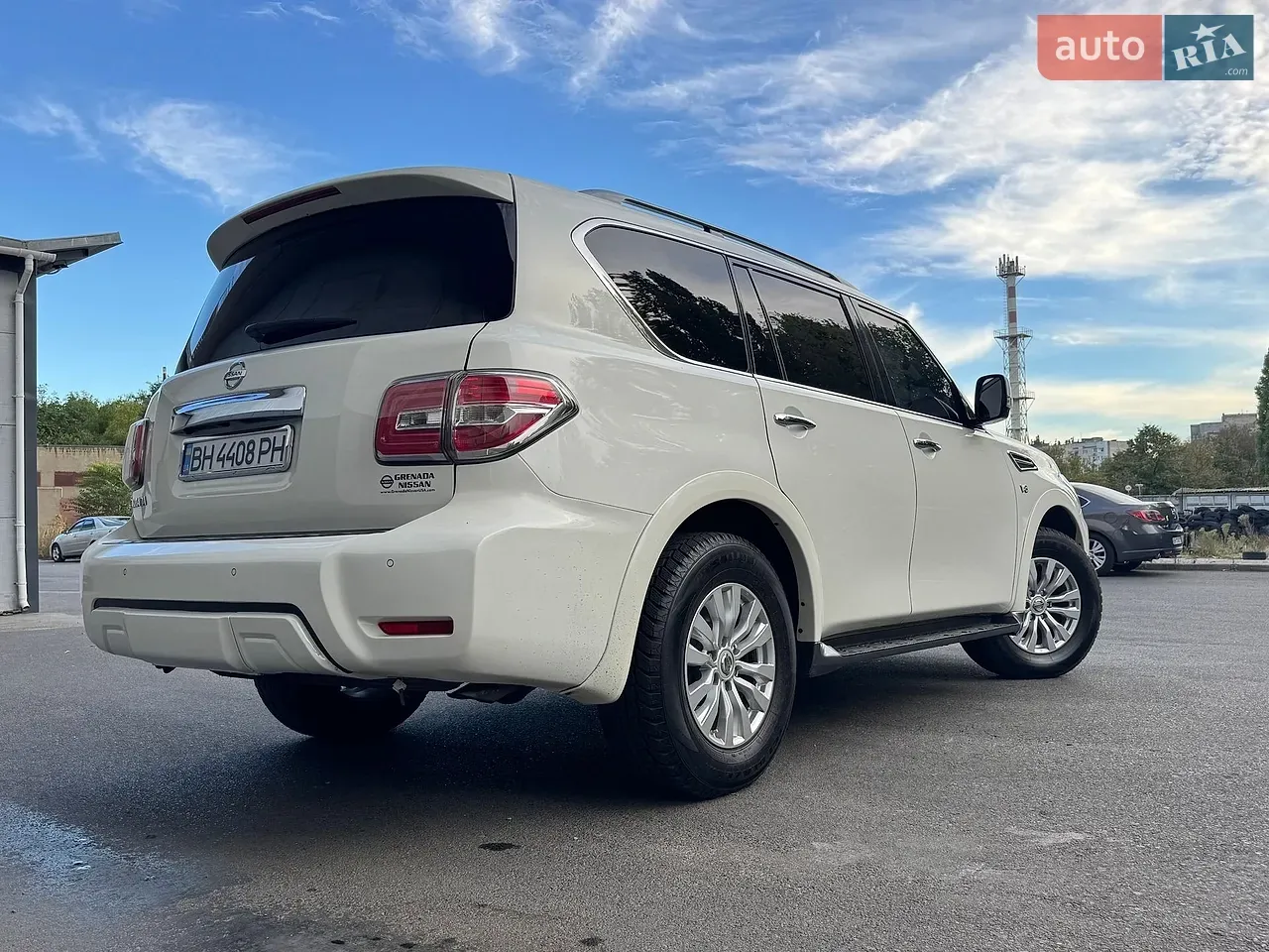 Nissan Armada 2018 photo 2
