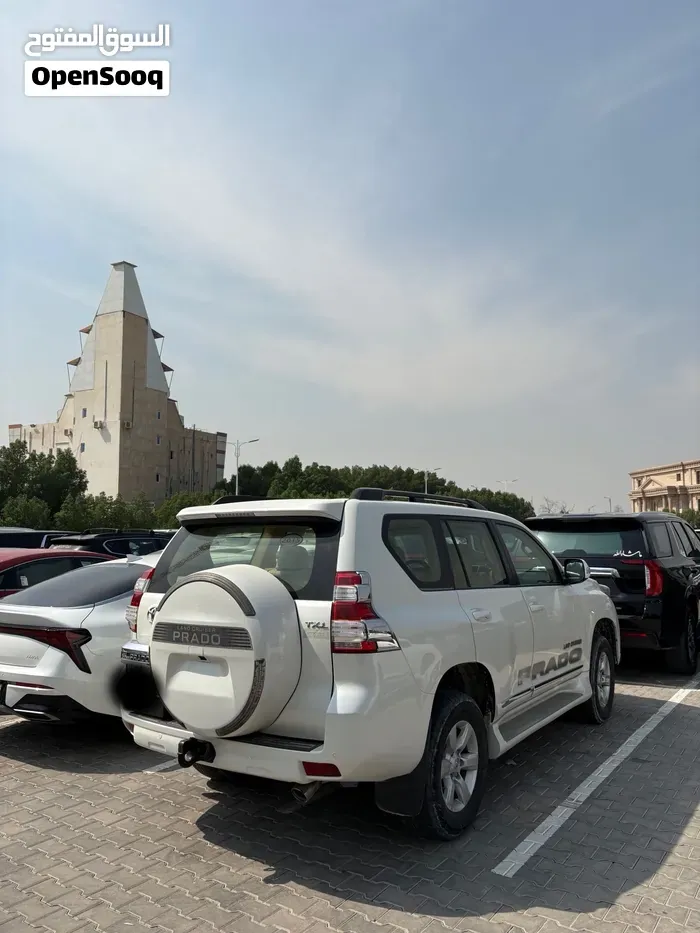 Toyota Prado 2015 photo 4