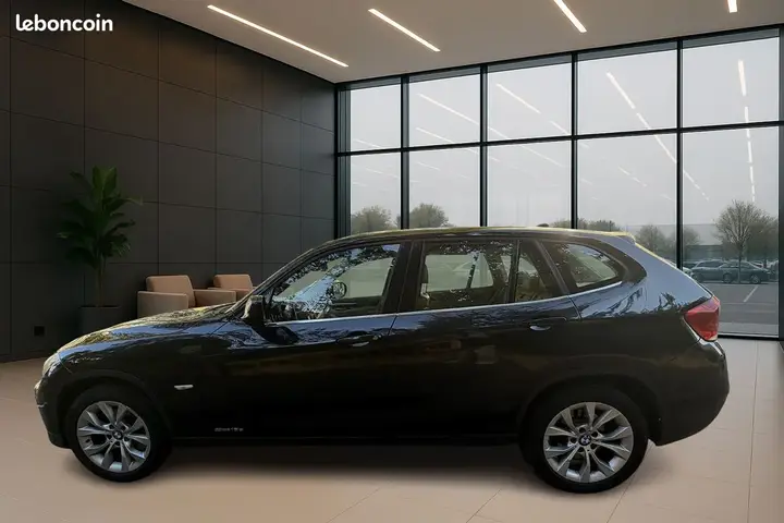 BMW X1 2011 photo 2