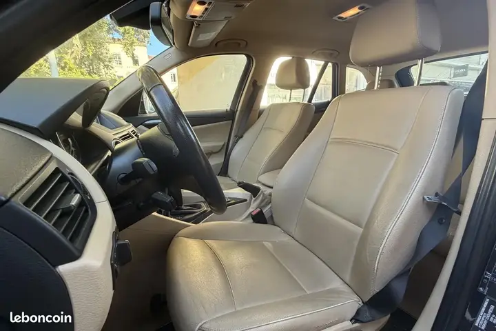 BMW X1 2011 photo 3