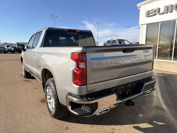 Chevrolet Silverado 1500 2026 photo 3