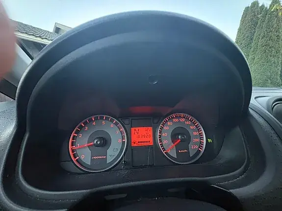 Mitsubishi Colt 2011 photo 4