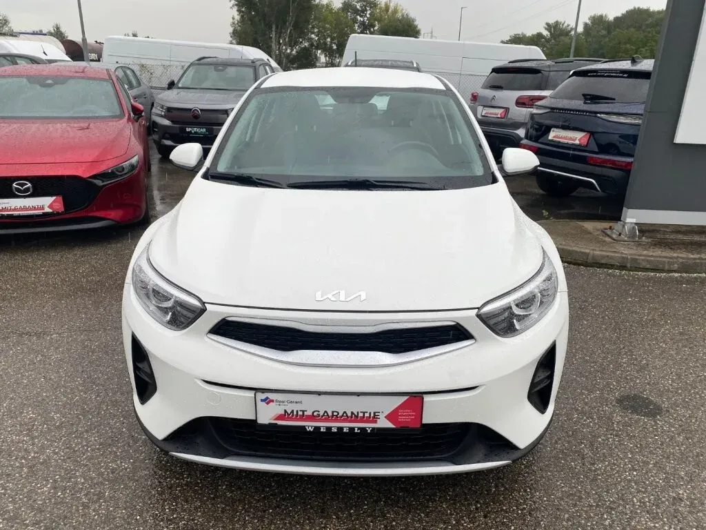 Kia Stonic 2022 photo 2