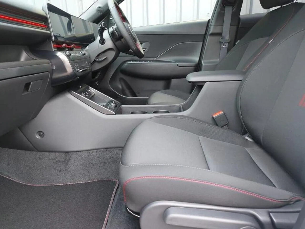 Hyundai Kona 2026 photo 5